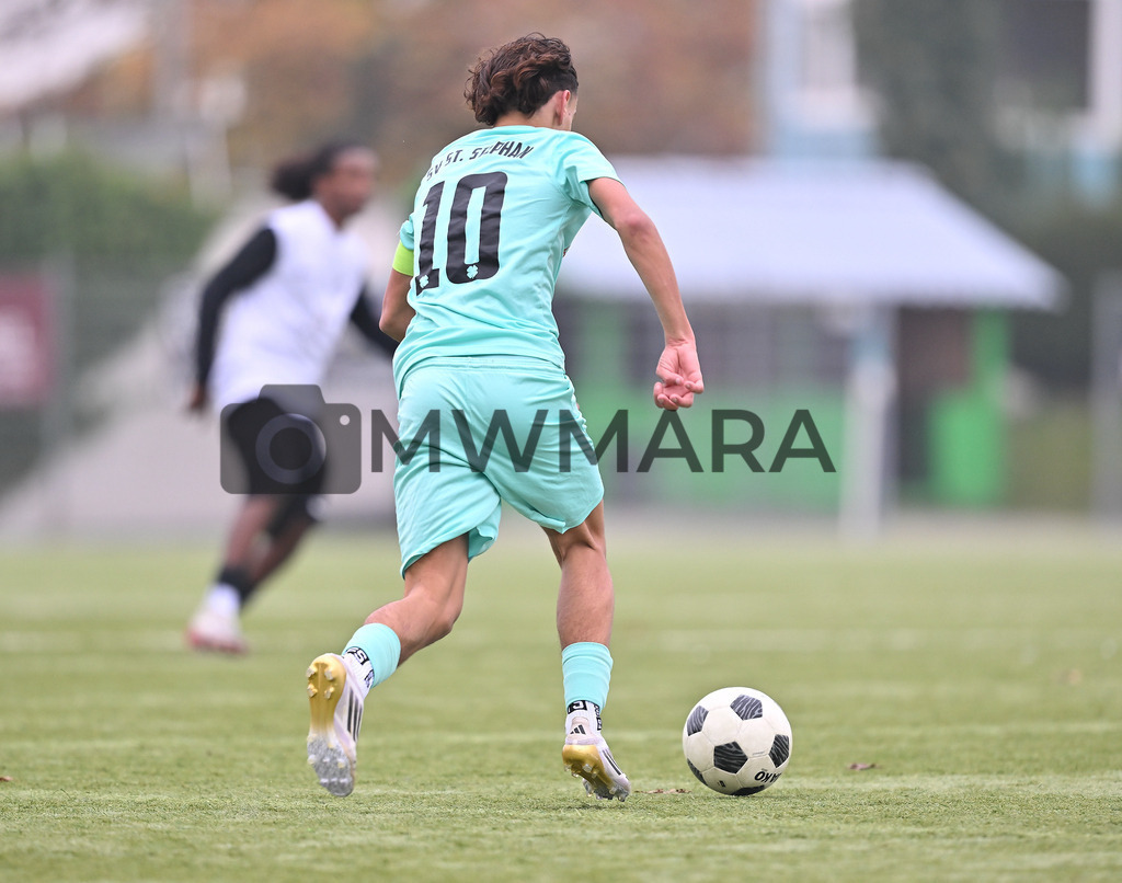 Fussball I Herren I Saison 2025-2026 I Bundesliga I 6. Spieltag I Eintracht Frankfurt - FC Bayern München  | MWMARA - Realisiert mit Pictrs.com