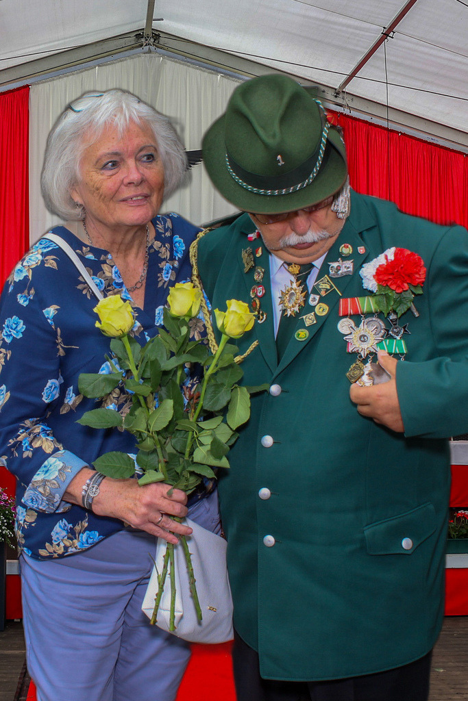 top-top.de-250601-332 | Foto, Video, Fotografie, Videografie, Fotobox, DJ, Discjockey, Musik, Musikbox, Veranstaltung, Photobooth, Amazon, Ebay, Buchtipp, Bestseller, Autor, Verlag, Buch, Wesel, Hamminkeln, NRW, Dinslaken, Rees, Drohne, Hochzeit, Party, Fotobox, Wesel, Fotograf