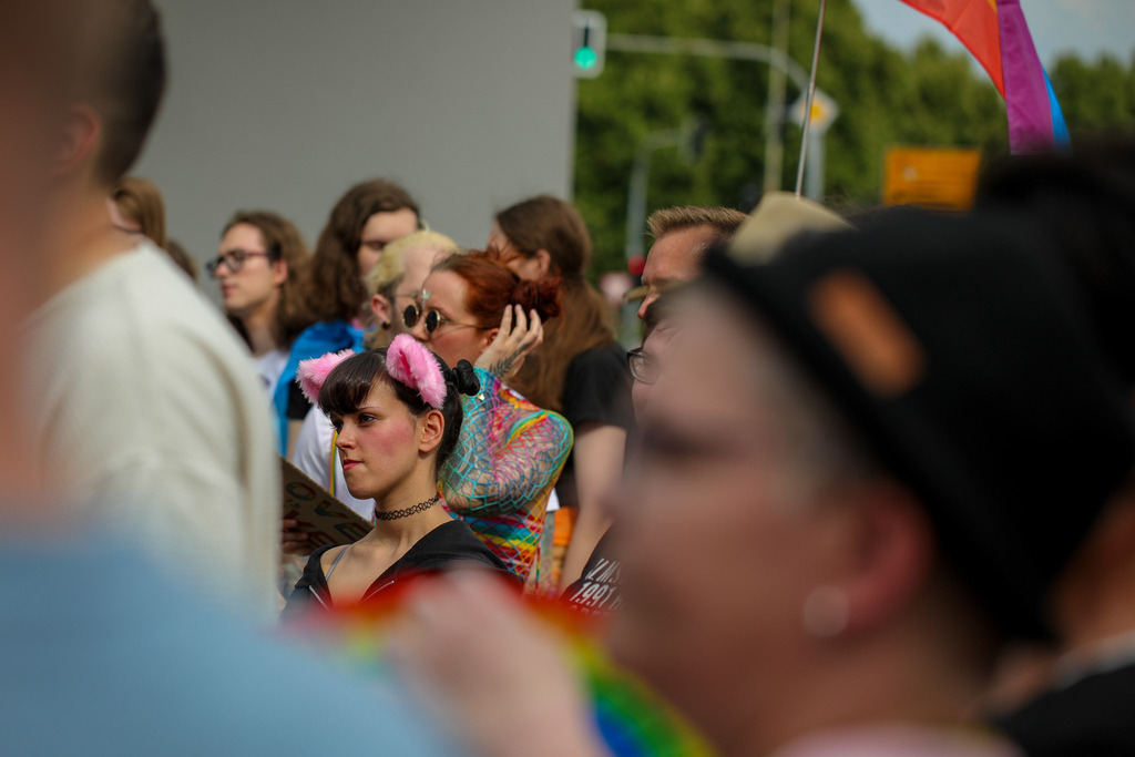 CSD_Moers_190725_122 | Bildergalerie von Sport-Ereignissen aber auch von weiteren spannenden Dingen - nicht nur vom Niederrhein. In Anlehnung an den bekannten Spruch von Hanns Dieter Hüsch heißt das Motto: "Niederrhein ist überall".  - Realisiert mit Pictrs.com