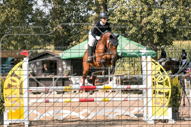 _W6A2420 | ronjaprokoschfotografie - Realisiert mit Pictrs.com