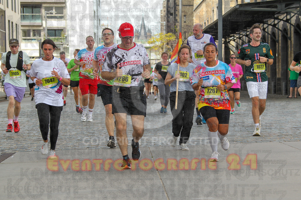 250920_1331_EV4_5918 | Sportfotografie im Rhein-Sieg Kreis, Köln, Bonn, NRW, Rheinland Pfalz, Hessen, etc. Unser Tätigkeitsfeld umfasst den Laufsport vom Volkslauf über den Marathon, Duathlon, Triathon bis zum Ultralauf wie Kölnpfad Ultra oder Schindertrail.