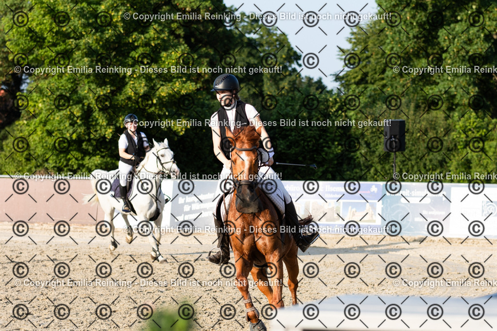 CL5A1604 | Emilia Reinking Fotografie - Realisiert mit Pictrs.com