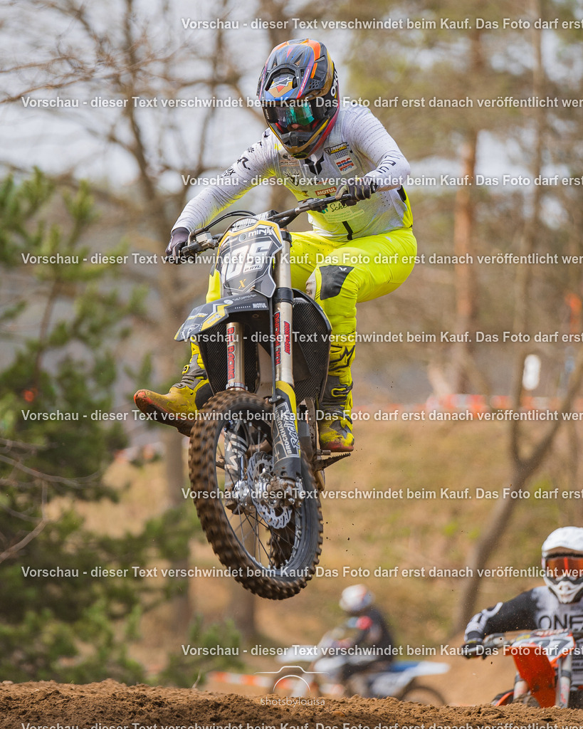 25_03_23_Hänchen_MX2-8091 | Sportfotografin aus Berlin-Brandenburg mit Fokus auf Motocross. Ich halte deine sportliche Leistung und echte Emotionen auf und neben der Strecke professionell fest. Entdecke die Fotos von deinem Rennen und bestelle sie direkt hier im Shop.