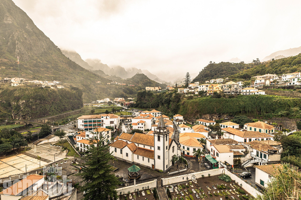 PS-Madeira-2026-02 | Entdecke die größte Bildgalerie der Region mit Fotografien aus dem Allgäu, der Bodenseeregion, Oberschwaben, dem Donautal und der Schwäbischen Alb. Landschaften, Luftaufnahmen und Reisefotografie als Wandbild und Fotokunst. - Realisiert mit Pictrs.com