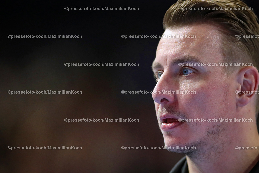 KoeEHF08062402117 | 08.06.2024, Köln, Handball, TruckScout24 EHF FINAL4, Machineseeker Champions League Men, Lanxess-Arena, Halbfinale, THW Kiel - FC Barcelona: Headcoach Trainer Filip Jicha (THW Kiel)
