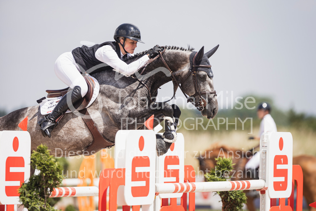 250628_PfSpTa_Youngster-M2-346 | Deine schönsten Turniermomente als professionelle Fotos! Entdecke hochwertige Pferdesport-Fotografie im Online-Shop. Jetzt Fotos finden & bestellen!