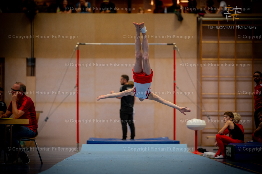 Promo-32 | "Fussifoto.com – Ihr Ansprechpartner für hochwertige Fotografie! Entdecken Sie kreative Bilder und professionelle Dienstleistungen. Kontaktieren Sie uns für Ihre Projekte!"