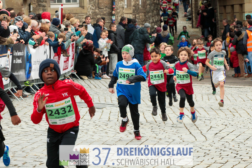 AOK JuniorCup 400m | 3Koenigslauf 2023 - Realisiert mit Pictrs.com