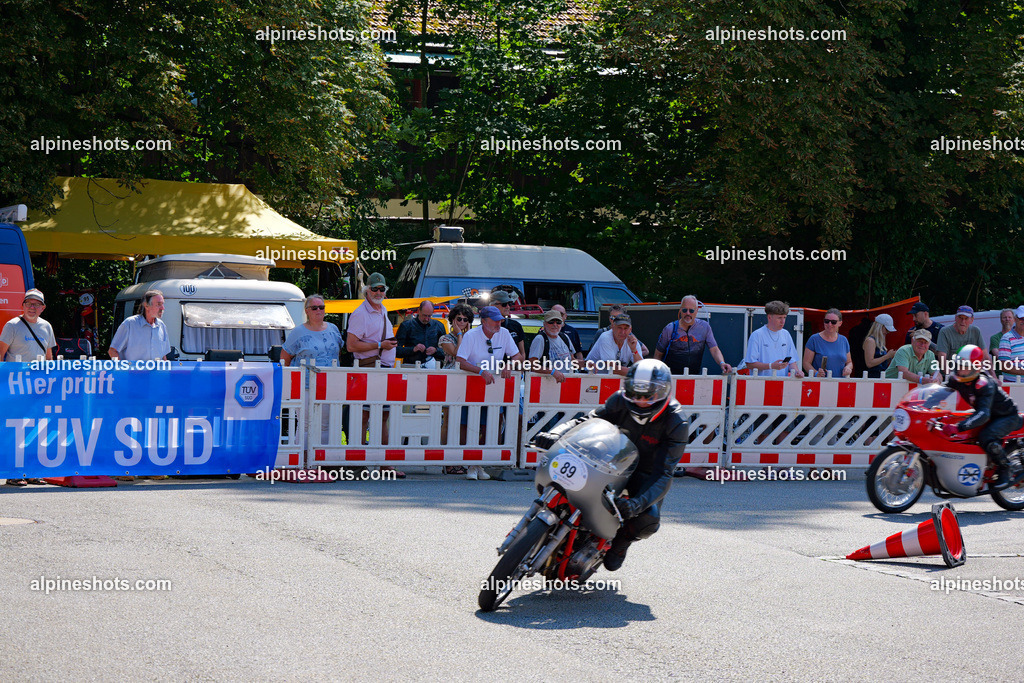 P1014820 | Erleben Sie atemberaubende, hochqualitative Fotos Ihrer Fahrt entlang der malerischen Alpenstraßen. Besuchen Sie alpineshots.com, um professionelle Aufnahmen Ihrer unvergesslichen Reise zu finden und zu kaufen - Realisiert mit Pictrs.com