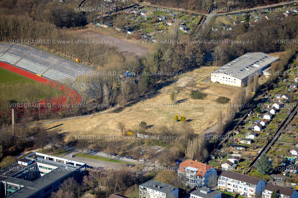 Hagen250302375 | Luftbild, Reitverein Hagen 1902 e.V. Halle und Reitplatz neben dem Ischelandstadion, Humpertstraße, Mittelstadt, Hagen, Ruhrgebiet, Nordrhein-Westfalen, Deutschland
