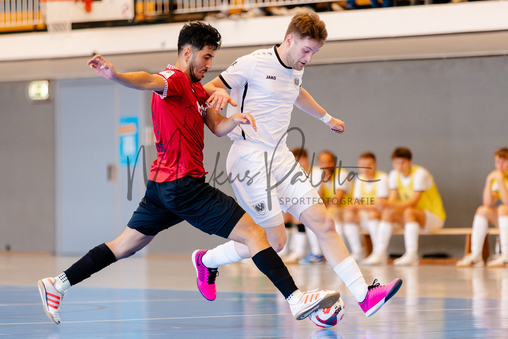 Futsal-Bundesliga, Saison 2025/2026, 2. Spieltag: SC Preußen Münster - FC Liria Futsal Berlin | Futsal-Bundesliga, Saison 2025/2026, 2. Spieltag, SC Preußen Münster empfängt FC Liria Berlin in der Universitäts-Sporthalle in Münster. Foto: sportfotografie.ms | Markus Paletta - Realisiert mit Pictrs.com