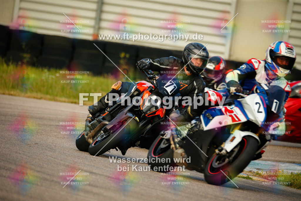 _MOT5207 | Hier findet Ihr Bilder von Touristenfahrten auf der Nürburgring Nordschleife oder von anderen Veranstaltungen die ich besucht habe. Viel Spass beim Durch Schauen 