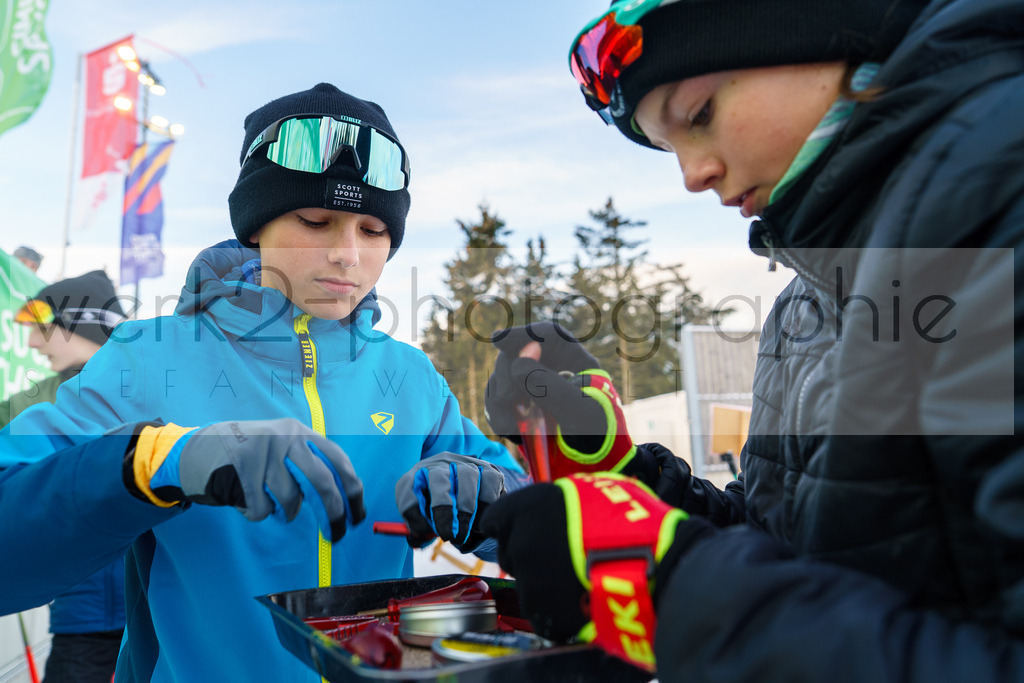 DSC Oberwiesenthal | Vom 19. - 21. Januar fand in der Sparkassen-Skiarena Oberwiesenthal der DSV E.INFRA Schülercup Biathlon statt.