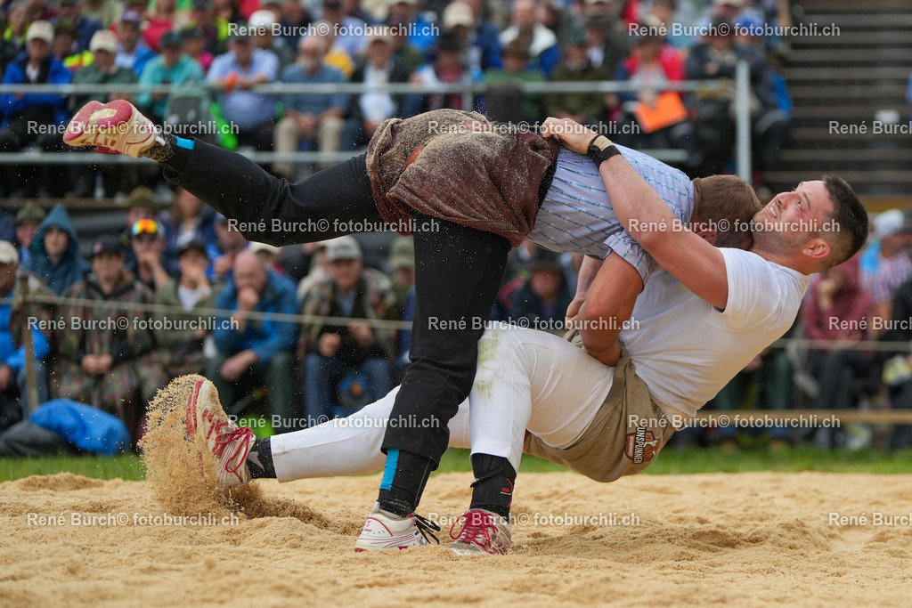 129 | René Burch leidenschaftlicher Fotograf aus Kerns in Obwalden.  Hier finden sie Sport, Landschaft und Natur Fotografie.
 - Realisiert mit Pictrs.com