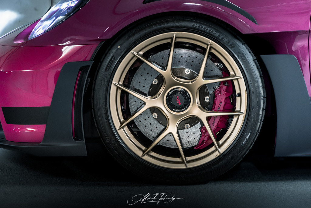 911 GT3 RS Sternrubin Neo | Entdecken Sie die faszinierende Welt von Alexander Tschuncky Arts: Kreative Fotografie, atemberaubende Automobilkunst und hochwertiger Bilderdruck. Lassen Sie sich inspirieren! - Realisiert mit Pictrs.com