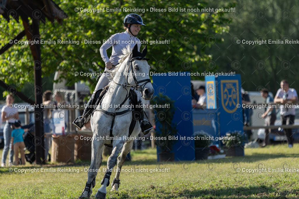 CL5A5890 | Emilia Reinking Fotografie - Realisiert mit Pictrs.com