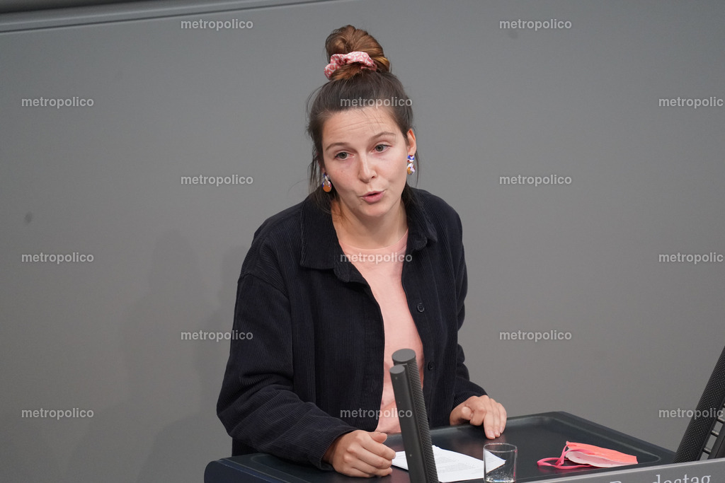 Saskia Weißhaupt (4) | Metropolico