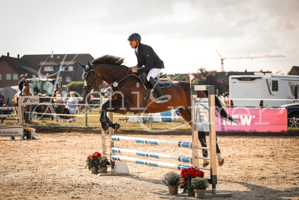 01.FrSpE00244 | Leoni Ertmer Photography - Realisiert mit Pictrs.com