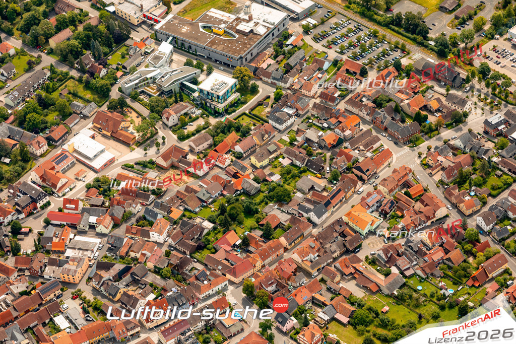 Das Luftbild zeigt :  Bad Rodach - Die Luftaufnahme wurde 2024 vom UL-Flugzeug aus erstellt ( keine Drohne ) - Hochauflösende Luftaufnahme - Für grossformatige Ausdrucke geeignet. Die Geschenkidee !Mit Lizenz und Bildrechte bestellbar