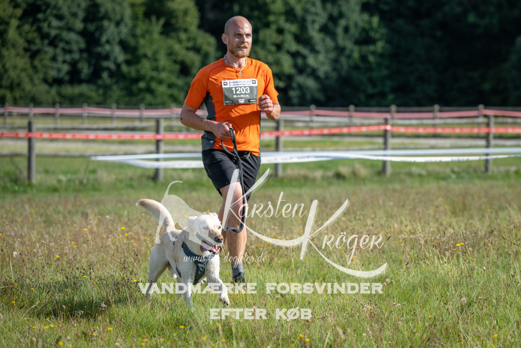 1025_ZZ90112 | kk-dogfotos