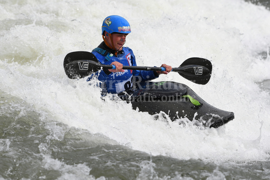 ICF CANOE FREESTYLE WORLD CUP 1 / PLATTLING | 2024 ICF CANOE FREESTYLE WORLD CUP 1 / PLATTLINGMen's Kayak Surface Final Ben HIGSON (Great Britain) #83 - Realisiert mit Pictrs.com