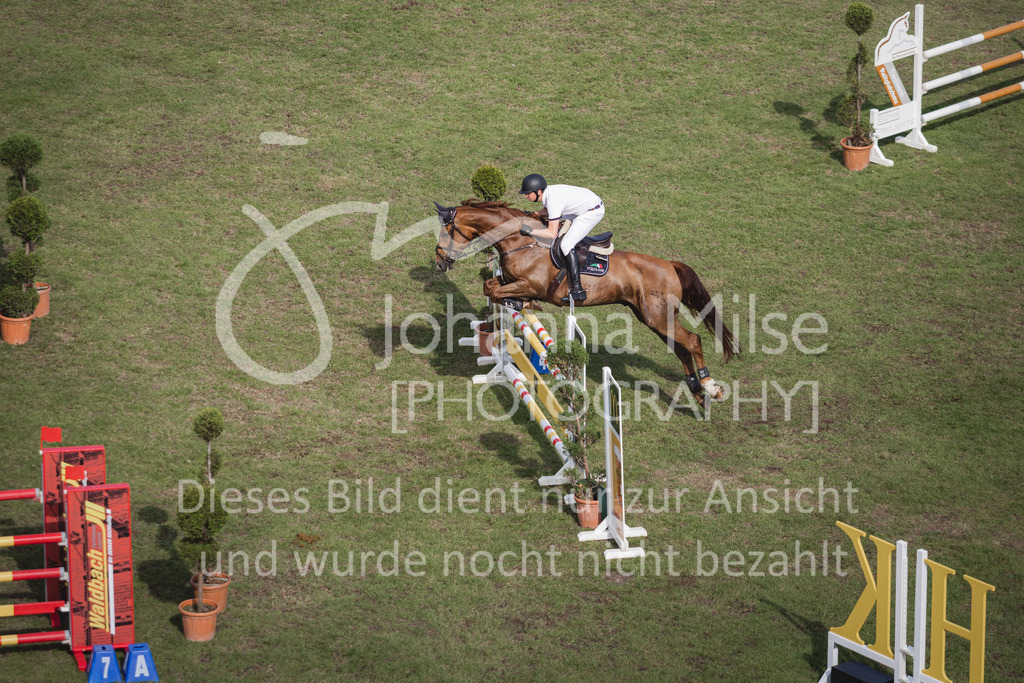 230715_LC_M2-SprmstAnf-717 | Deine schönsten Turniermomente als professionelle Fotos! Entdecke hochwertige Pferdesport-Fotografie im Online-Shop. Jetzt Fotos finden & bestellen!