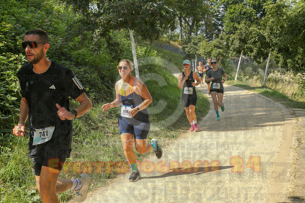 250824_1450_EX1_7735 | Sportfotografie im Rhein-Sieg Kreis, Köln, Bonn, NRW, Rheinland Pfalz, Hessen, etc. Unser Tätigkeitsfeld umfasst den Laufsport vom Volkslauf über den Marathon, Duathlon, Triathon bis zum Ultralauf wie Kölnpfad Ultra oder Schindertrail.