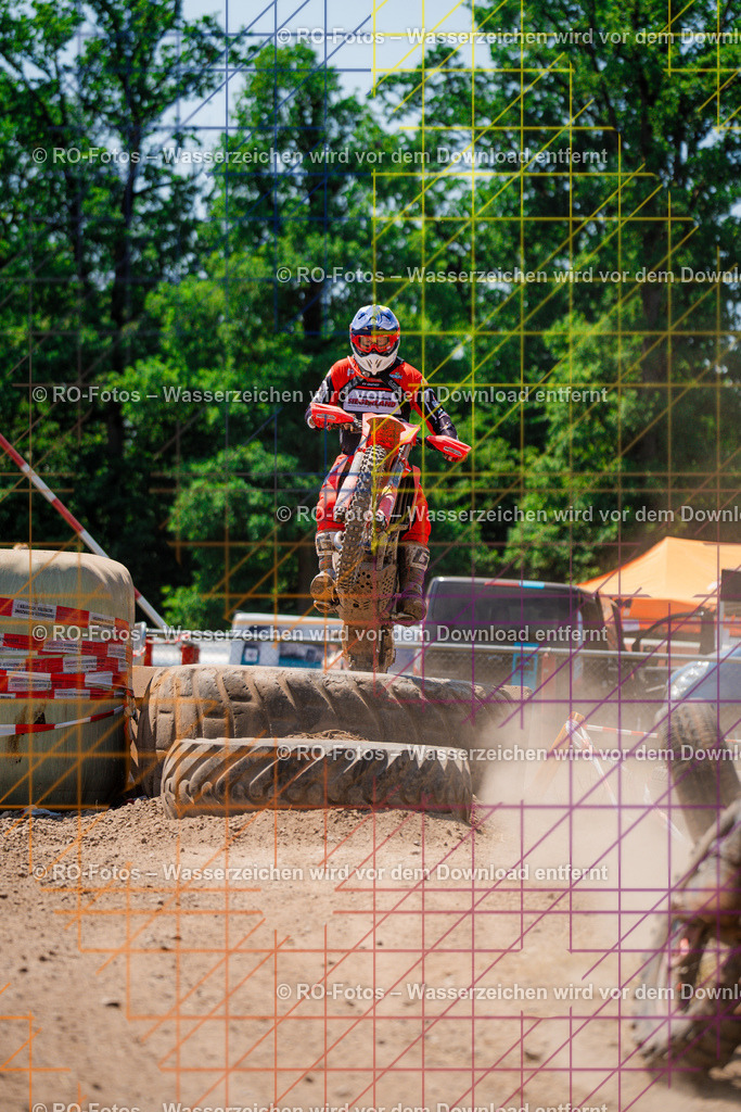 5 Lauf Schlüchtern IGE 2026-168 | Sportfotografie von RO-Fotos: Motorsport, Motocross, Enduro, Laufveranstaltungen und Triathlon. Professionelle Fotos von Sportlern und Events. - Realisiert mit Pictrs.com