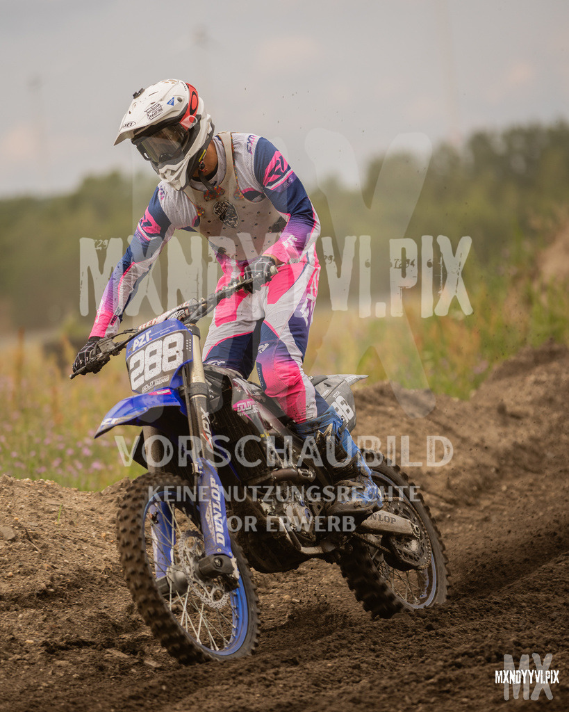 866A1607 | mxndyyvipix