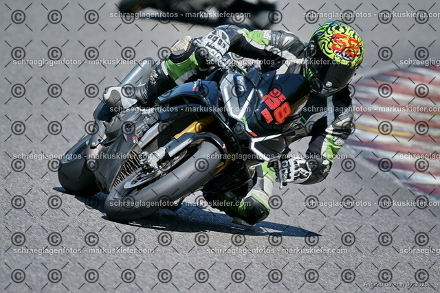 25bt04-0643 | markuskiefer.com - Realisiert mit Pictrs.com