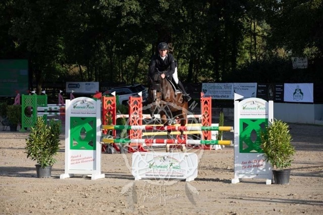 2B4A0988 | pixelfaenger - Realisiert mit Pictrs.com