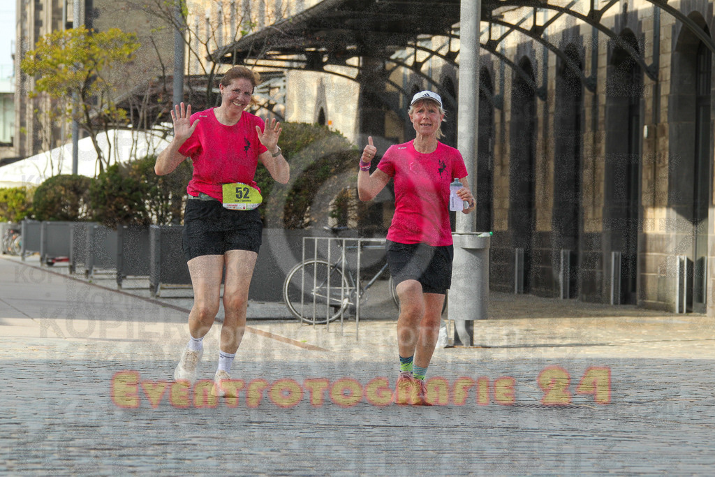 250920_1548_EV4_9580 | Sportfotografie im Rhein-Sieg Kreis, Köln, Bonn, NRW, Rheinland Pfalz, Hessen, etc. Unser Tätigkeitsfeld umfasst den Laufsport vom Volkslauf über den Marathon, Duathlon, Triathon bis zum Ultralauf wie Kölnpfad Ultra oder Schindertrail.
