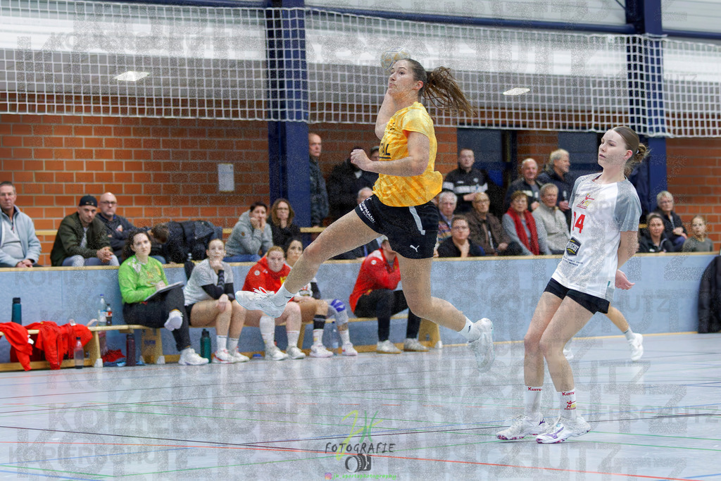 Frauen Oberliga Mitte (HHV); HSG Eibelshausen/Ewersbach - HSG Wettenberg II | Frauen Oberliga Mitte (HHV); HSG Eibelshausen/Ewersbach - HSG Wettenberg II am 13.12.2025 in Steinbrücken (Sporthalle am Hammerweiher)Photo © 2025 - Jörg Heinrich - Realisiert mit Pictrs.com