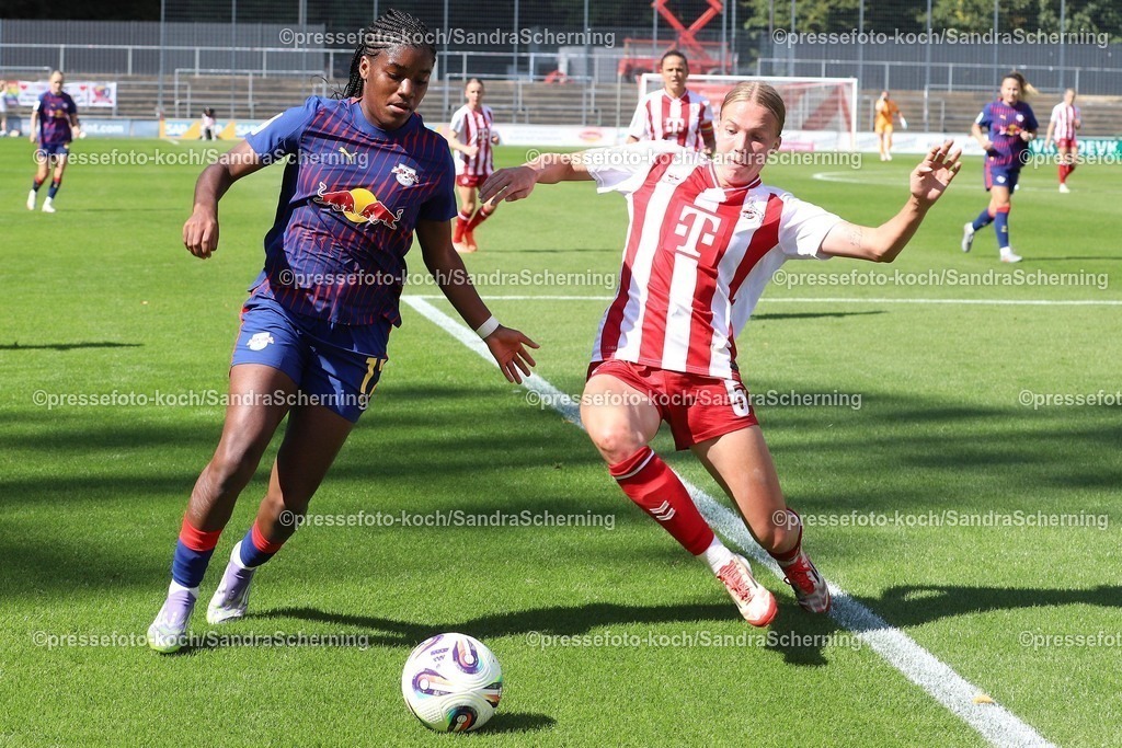 xSSC06092501003 | 05.09.2025, xsscx, Frauen Fuﬂball, 1. FC Köln - RB Leipzig, 1. Fuﬂball Bundesliga, 01. Spieltag, Franz-Kremer-Stadion, Saison 2025 2026: Delice Boboy (RB Leipzig #17) im Zweikampf gegen Celina Degen (1. FC Koeln #05) DFB regulations prohibit any use of photographs as image sequences and or quasi-video. Nordrhein-Westfalen Deutschland