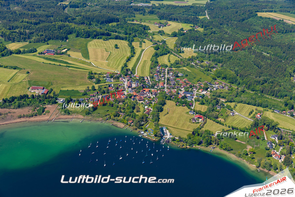 Aktuelles Luftbild von Unterzeismering Tutzing - Die Luftaufnahme wurde 2021 mittels UL-Flugzeug erstellt ( keine Drohne ) - hochauflösende Kamera-Systeme von  Canon -Beste Qualität - Für grossformatige Ausdrucke geeignet. Die Geschenkidee !