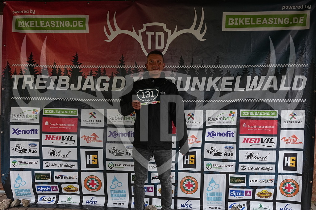 A1_09387 | Fotogalerie der Treibjagd im Dunkelwald - Dein MTB Etappenrennen im Erzgebirge - Realisiert mit Pictrs.com