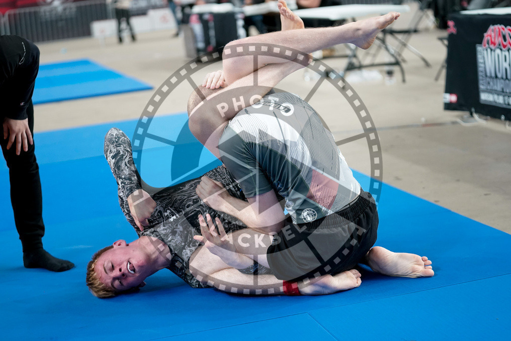 20250518PBB2533 | Athletes compete during the second day of the ADCC Amateur World Championship on May 18, 2025 in Warsaw, Poland. © Chiara Dazi / photoblackbelt