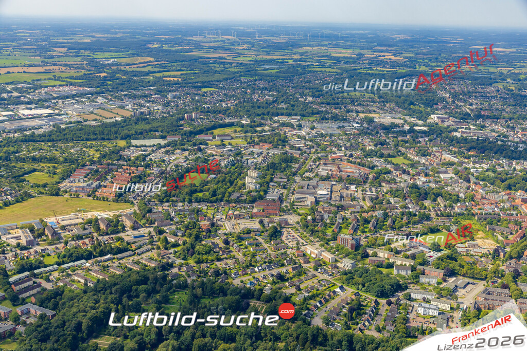 Schöne Luftaufnahme als Geschenk in Gadeland Neumünster - Die Luftbildaufnahme wurde 2025 vom UL-Flugzeug heraus erstellt ( keine Drohne ) - Hochauflösende Luftaufnahme -Nicht vergleichbar mit Google Maps oder Satelittenbilder- Die Geschenkidee !Mit Lizenz und Bildrechte bestellbar