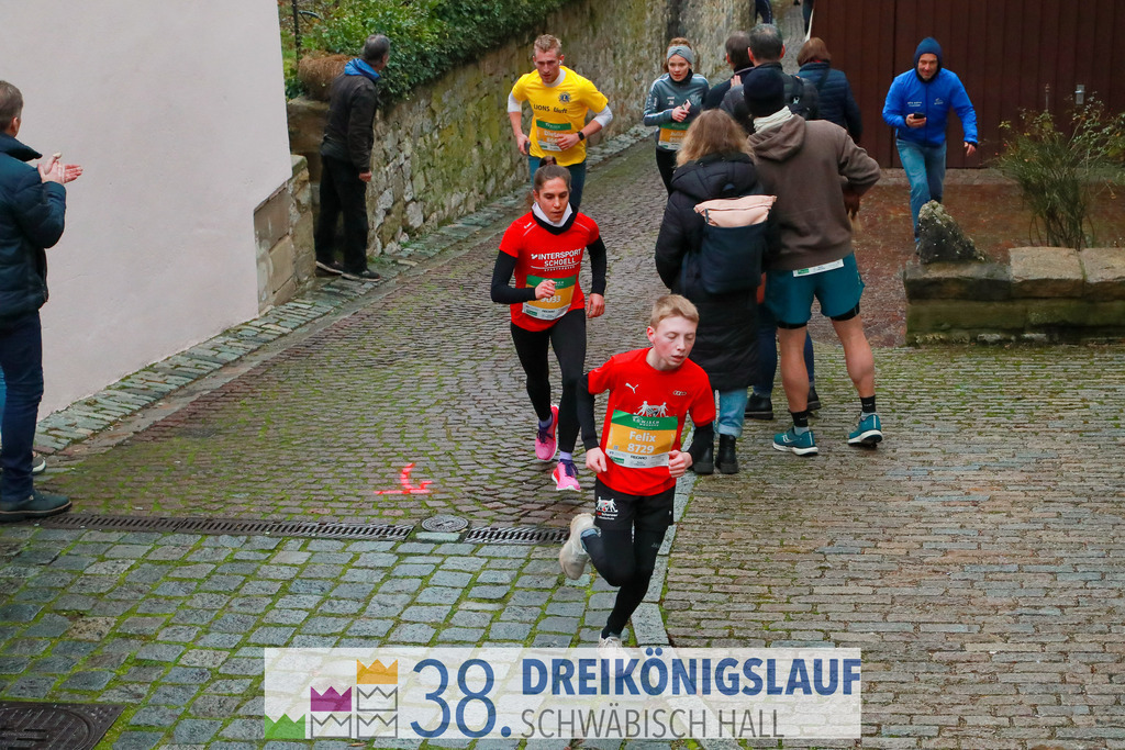 5km Roewisch Wohnbau Cup | 3 Koenigslauf 2024 5km Roewisch Wohnbau Cup - Realisiert mit Pictrs.com