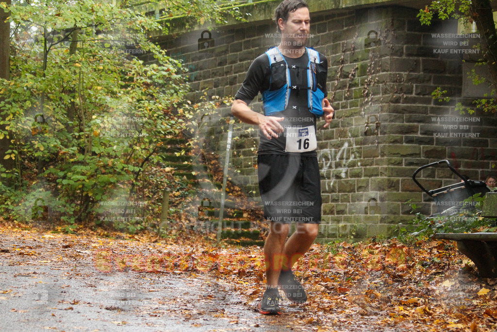 241027_1238_EV4_7329 | Sportfotografie im Rhein-Sieg Kreis, Köln, Bonn, NRW, Rheinland Pfalz, Hessen, etc. Unser Tätigkeitsfeld umfasst den Laufsport vom Volkslauf über den Marathon, Duathlon, Triathon bis zum Ultralauf wie Kölnpfad Ultra oder Schindertrail.