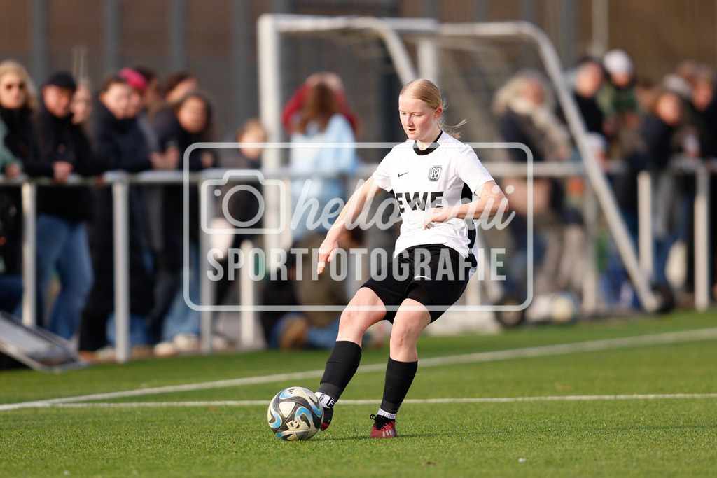 Fußball I Frauen I Saison 2025-2026 I AOK NFV Pokal I SV Meppen 1912 e.v. U20 2 - SpVg Aurich I 01.03.2026-43 | Laura Kues (13, SV Meppen 1912 e.v.) - Realisiert mit Pictrs.com