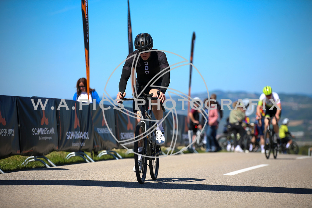 ..... | Wels, 23.04.2026, Kirschblüten Radrennen 2026 , Image shows: Photo: Wapics / Willdoner Andreas