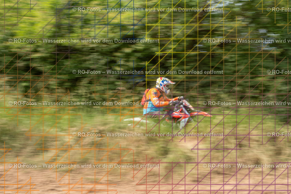 Niederwürzbach 3 Lauf-849 | Sportfotografie von RO-Fotos: Motorsport, Motocross, Enduro, Laufveranstaltungen und Triathlon. Professionelle Fotos von Sportlern und Events. - Realisiert mit Pictrs.com