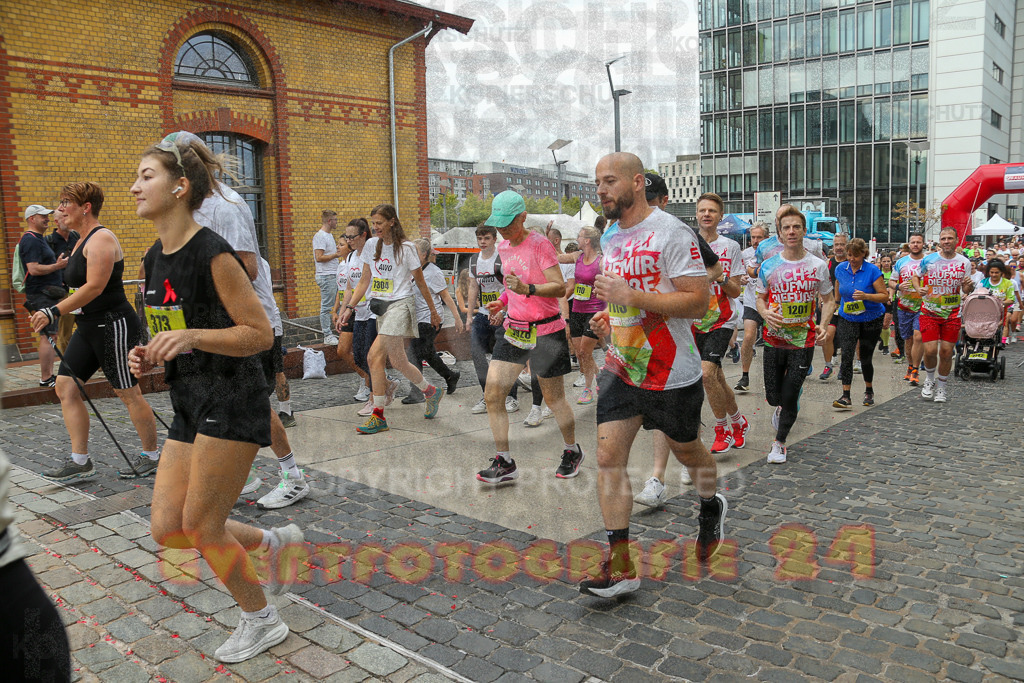 250920_1301_EX1_3811 | Sportfotografie im Rhein-Sieg Kreis, Köln, Bonn, NRW, Rheinland Pfalz, Hessen, etc. Unser Tätigkeitsfeld umfasst den Laufsport vom Volkslauf über den Marathon, Duathlon, Triathon bis zum Ultralauf wie Kölnpfad Ultra oder Schindertrail.
