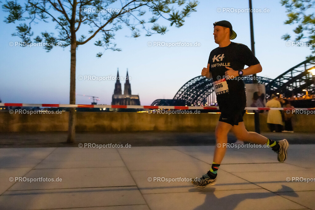 21. ASV Nachtlauf ; Köln, 08.05.24 | Impressionen vom 21. ASV Nachtlauf  am 08.05.24 in Köln (Deutschland). Foto: BEAUTIFUL SPORTS/Ulrich Faßbender