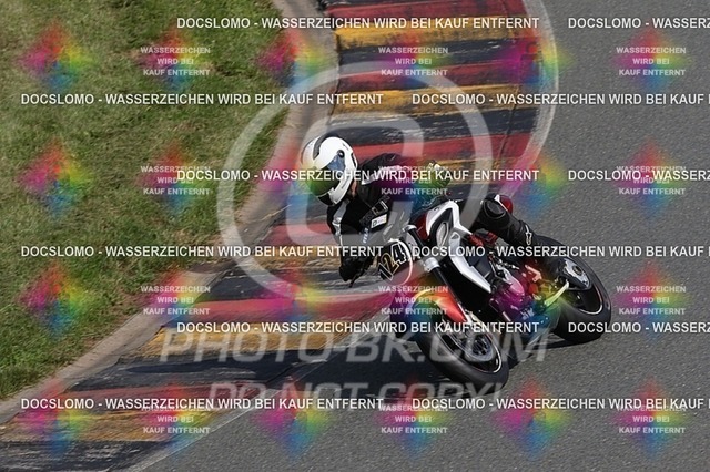 2016-07-01-PBK-2064 | Sportfotografie; SlowMotion; Video; Rennstrecke; Hafeneger; RSE; Speer; Trackday; Motorsportarena; Hockenheimring; Brno; Most; Barcelona; Valencia, Benny; Kaetzmer;