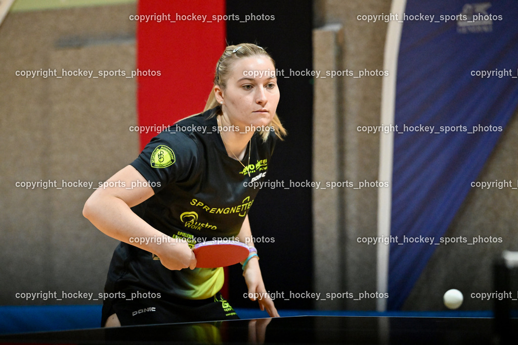 SCO Ossiachersee Bodensdorf vs. SU Spk. Kufstein | Lea Paulin, SCO Ossiachersee Bodensdorf vs. SU Spk. Kufstein, SCO Ossiachersee Bodensdorf vs. SU Spk. Kufstein am 04.10.2024 in Bodensdorf (SCO Halle Bodensdorf), Austria, (Photo by Bernd Stefan)