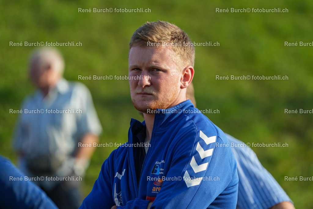 RB_07853 | René Burch leidenschaftlicher Fotograf aus Kerns in Obwalden.  Hier finden sie Sport, Landschaft und Natur Fotografie.
 - Realisiert mit Pictrs.com