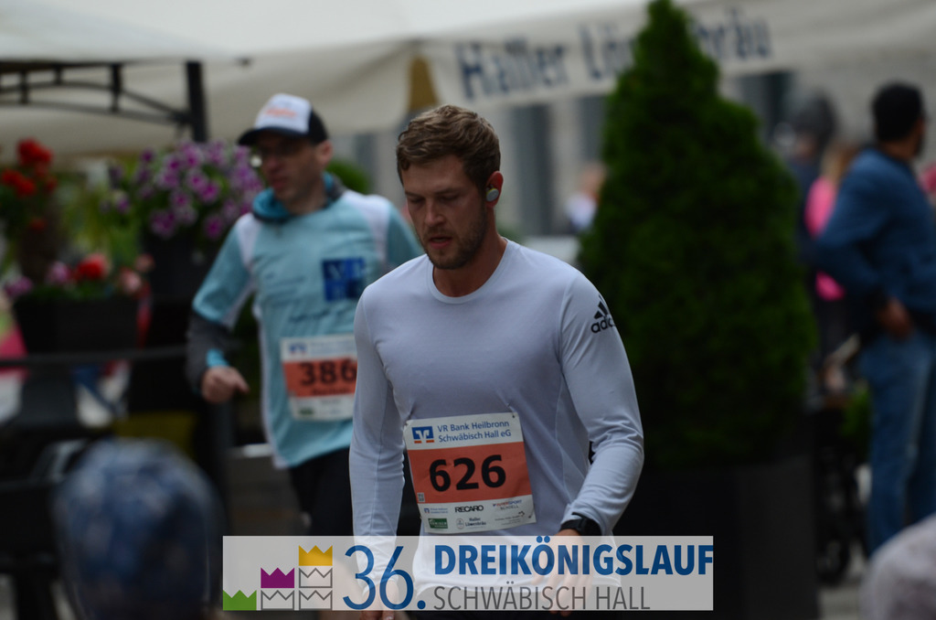 VR Bank Hauptlauf 10km | 3königslauf 2022 VR Bank Hauptlauf - Realisiert mit Pictrs.com
