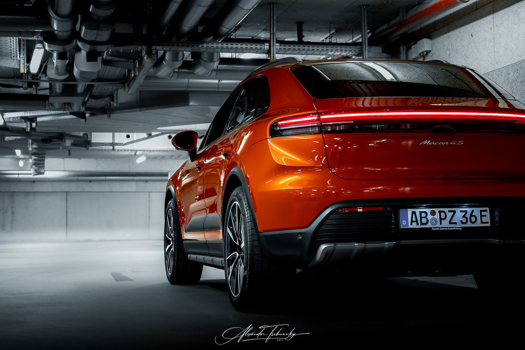 R6AT6779 _Alexander Tschuncky | Entdecken Sie die faszinierende Welt von Alexander Tschuncky Arts: Kreative Fotografie, atemberaubende Automobilkunst und hochwertiger Bilderdruck. Lassen Sie sich inspirieren! - Realisiert mit Pictrs.com